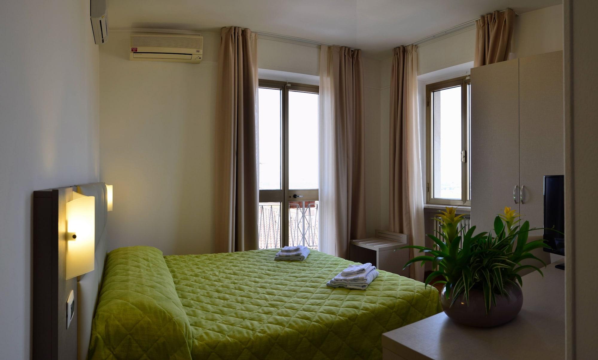 Hotel Bella Peschiera 페스키에라델가르다 외부 사진