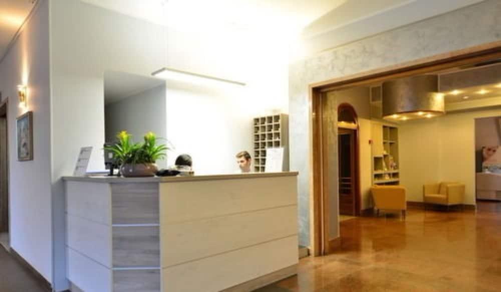 Hotel Bella Peschiera 페스키에라델가르다 외부 사진