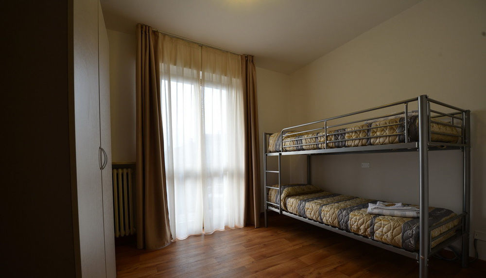 Hotel Bella Peschiera 페스키에라델가르다 외부 사진