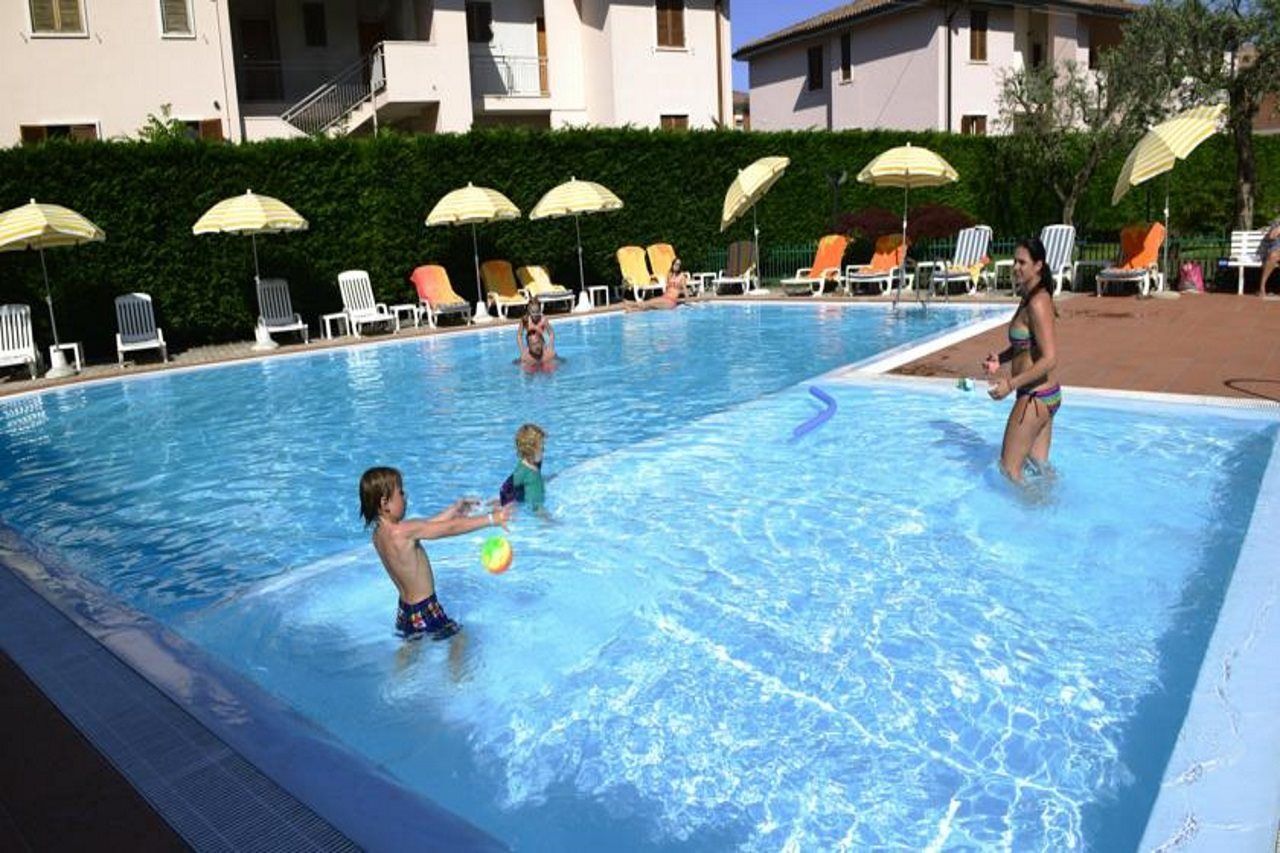 Hotel Bella Peschiera 페스키에라델가르다 외부 사진